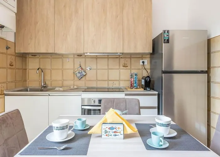 Apartment Essential - Ambrogio Host *